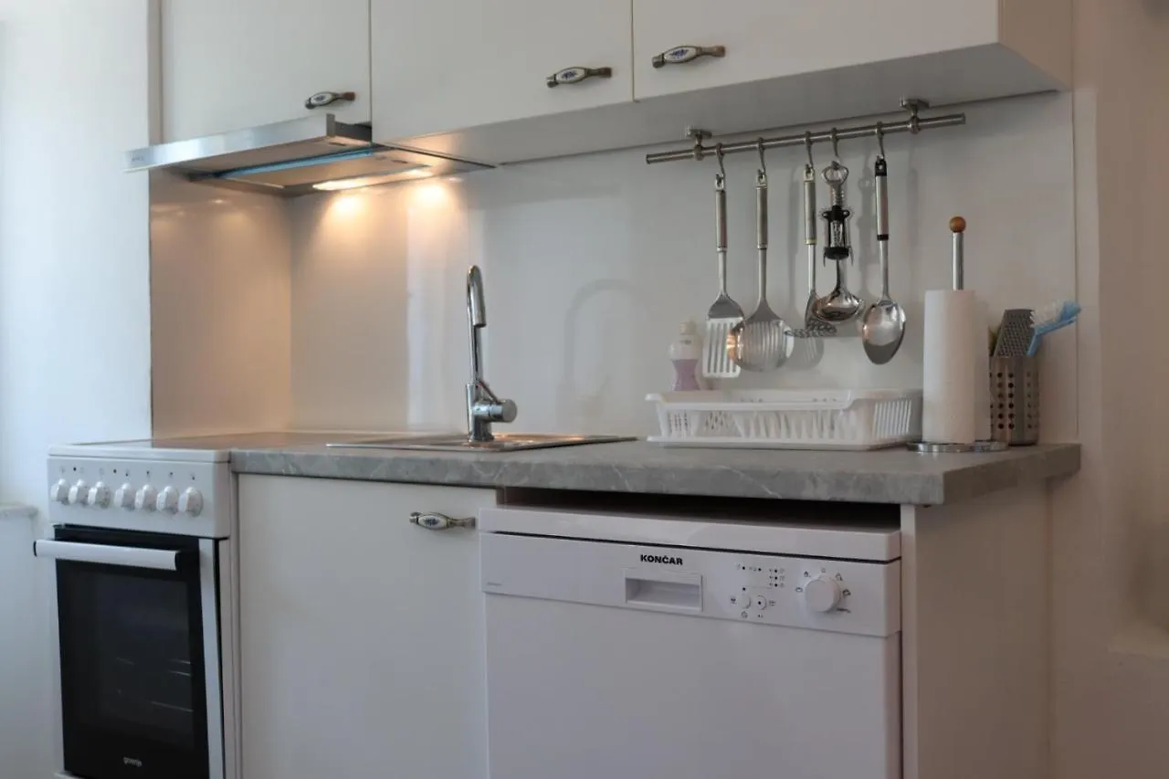 Gemuetliches Apartment In Der Altstadt V. Punat Croatia