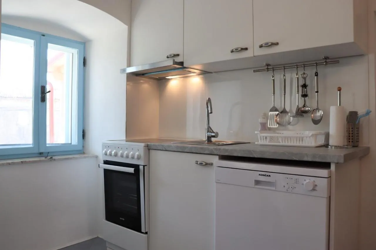 Gemuetliches Apartment In Der Altstadt V. Punat 0*,  Croatia